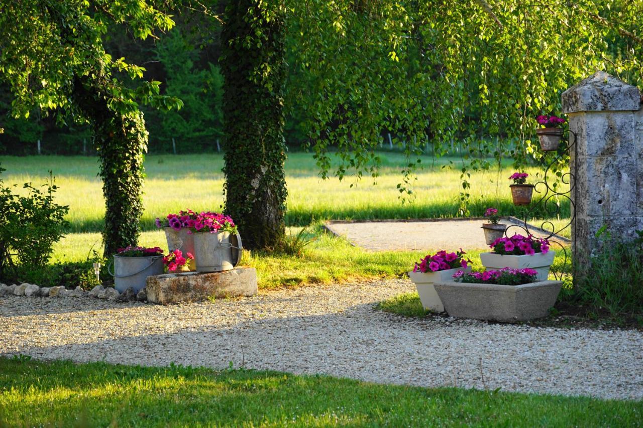 Le Chemin Bed and Breakfast Challignac Buitenkant foto